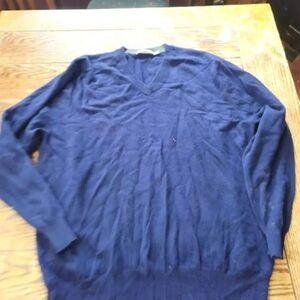 Raffi 100%Cashmere blue v neck sweater sz XL